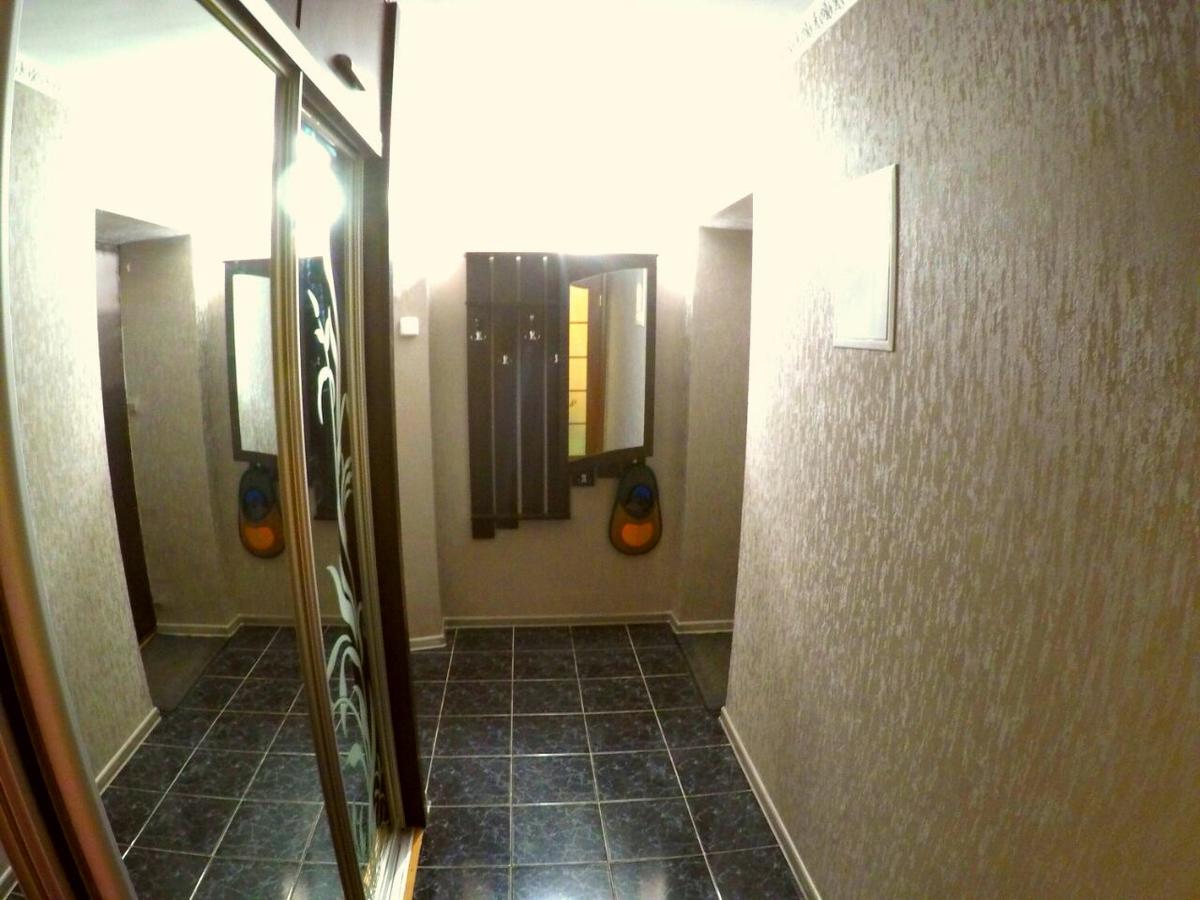 Apartment On Bohdana Gavrilishina Kpi Kiev Exterior foto